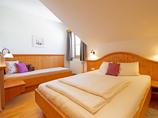 Schlafzimmer im Apartment Kaibling